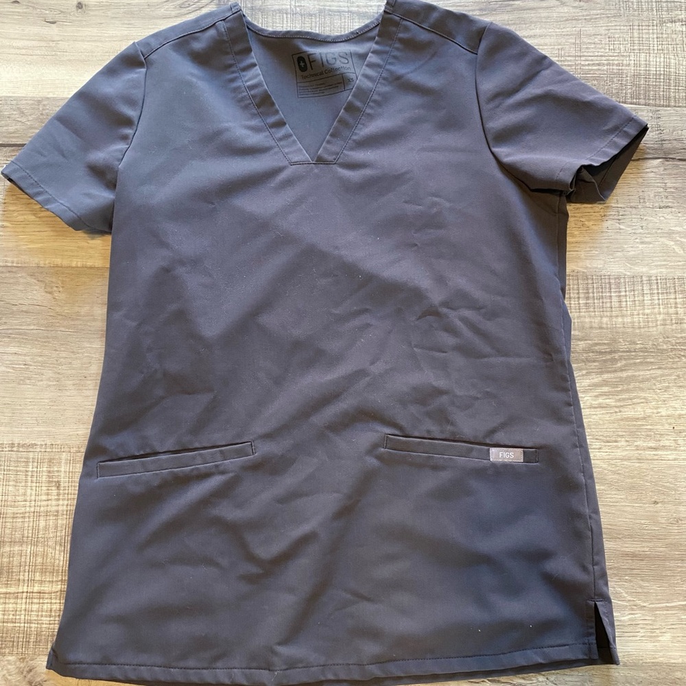 Figs Charcoal Casma XS Scrub Top